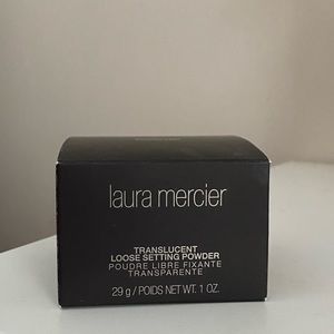 Laura Mercier translucent setting powder.